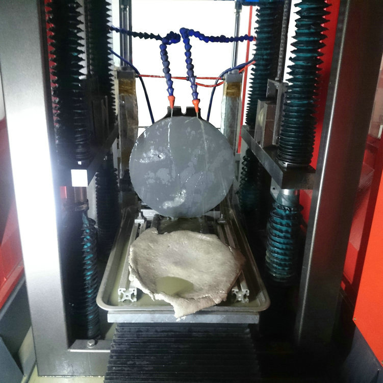 泰州晨虹CHSX5630-XW金剛石線切割機切割直徑310mm碳化硅晶體